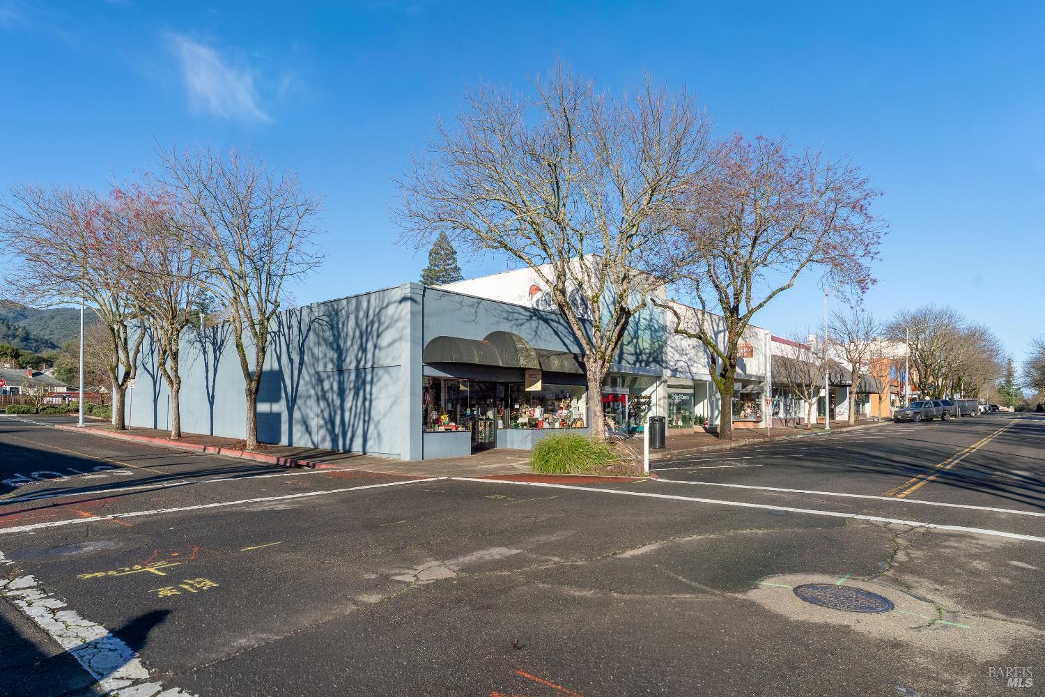290 S School Street Ukiah CA 95482