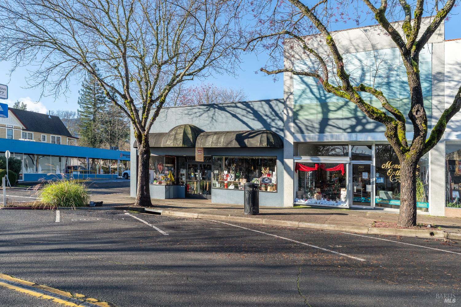 290 S School Street Ukiah CA 95482