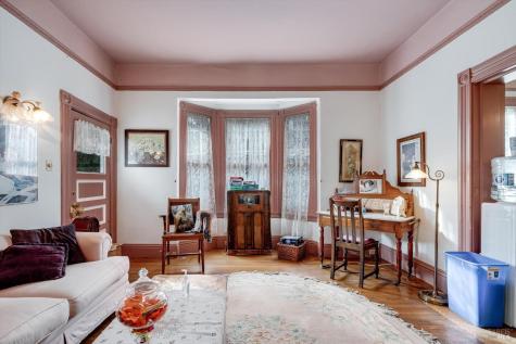 681 Broadway Sonoma CA 95476