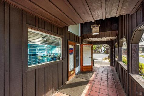 681 Broadway Sonoma CA 95476