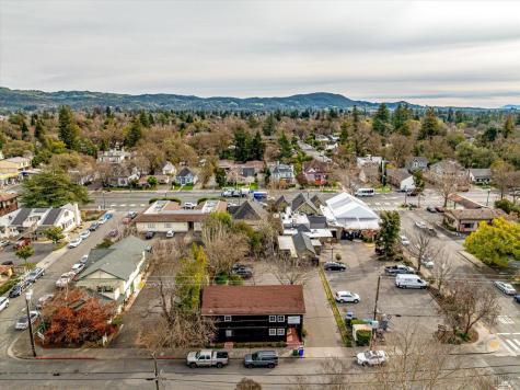 681 Broadway Sonoma CA 95476