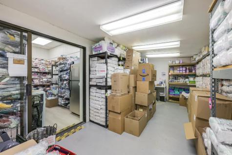 4162 Redwood Highway San Rafael CA 94904