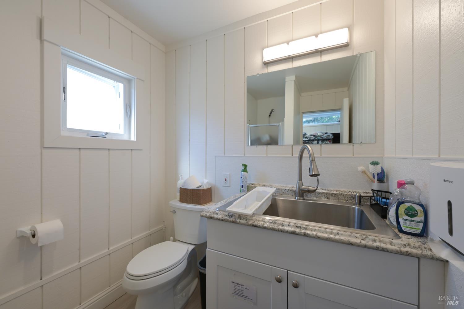 4162 Redwood Highway San Rafael CA 94904