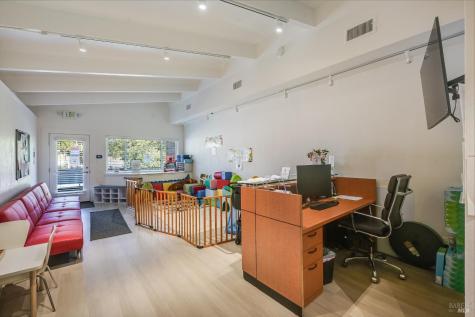 4162 Redwood Highway San Rafael CA 94904