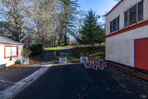 8877 Donald Street Graton CA 95444