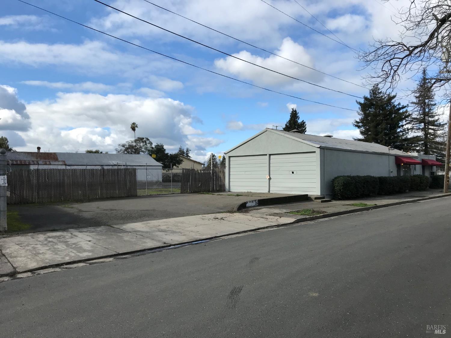 109 Chestnut Street Santa Rosa CA 95401