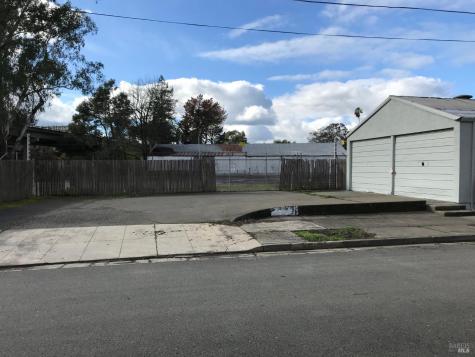 109 Chestnut Street Santa Rosa CA 95401