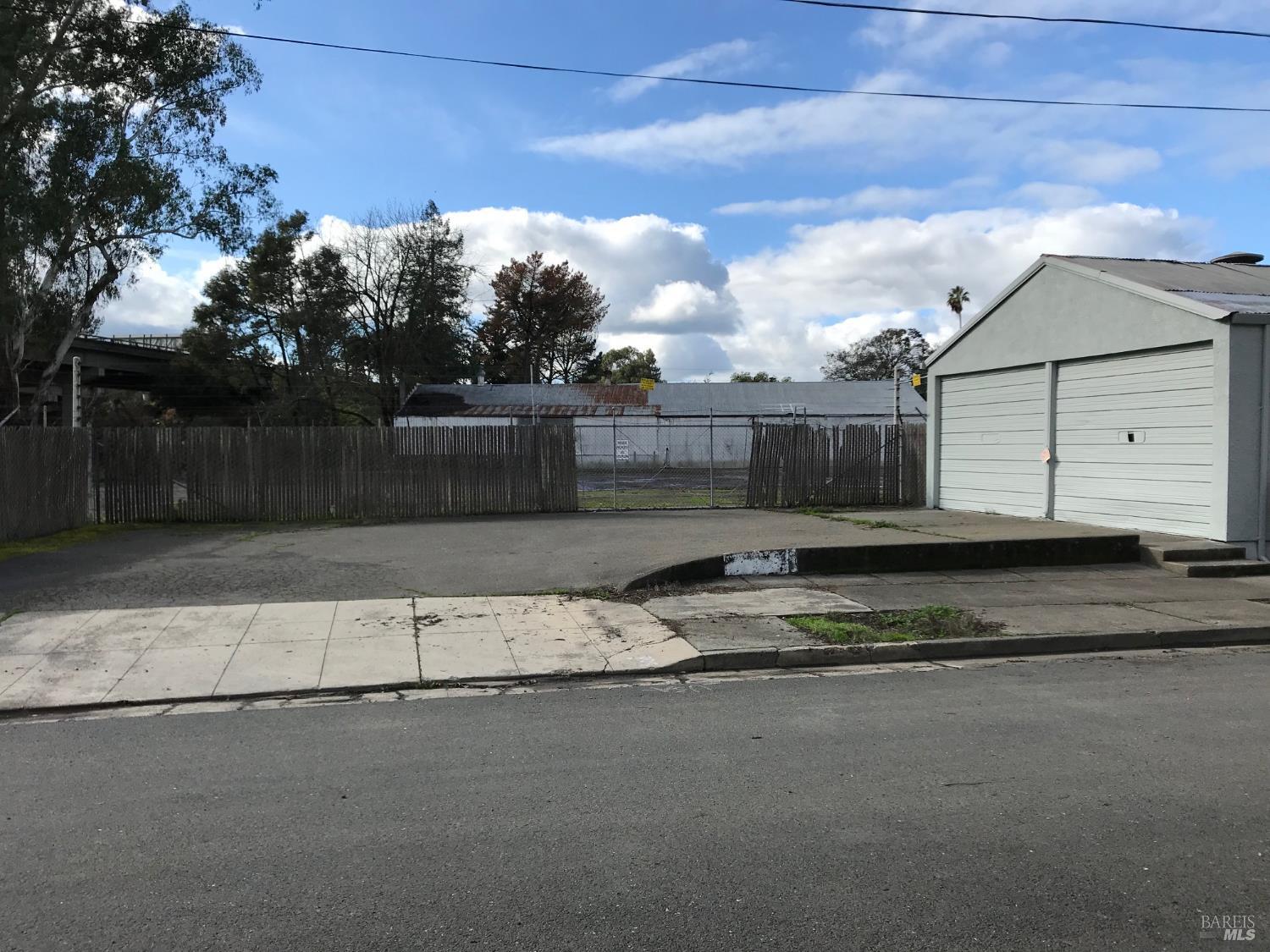 109 Chestnut Street Santa Rosa CA 95401