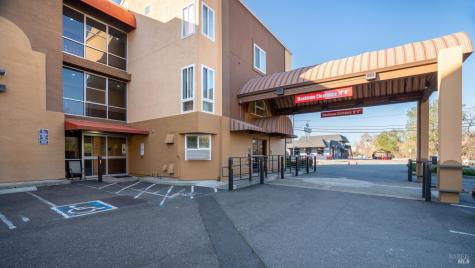 178 Dry Creek Road Healdsburg CA 95448