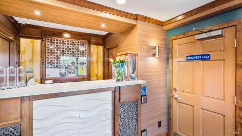 178 Dry Creek Road Healdsburg CA 95448