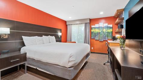 178 Dry Creek Road Healdsburg CA 95448