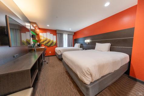 178 Dry Creek Road Healdsburg CA 95448