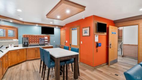 178 Dry Creek Road Healdsburg CA 95448