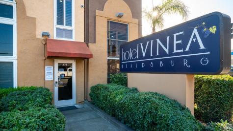 178 Dry Creek Road Healdsburg CA 95448