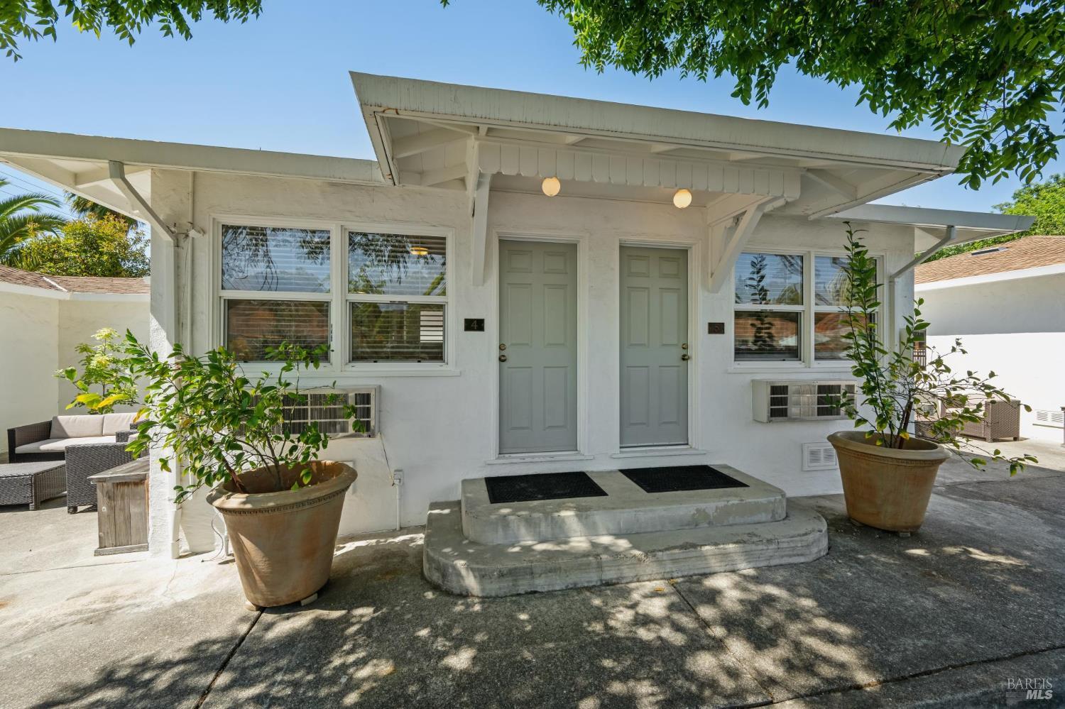 1623 Lake Street Calistoga CA 94515
