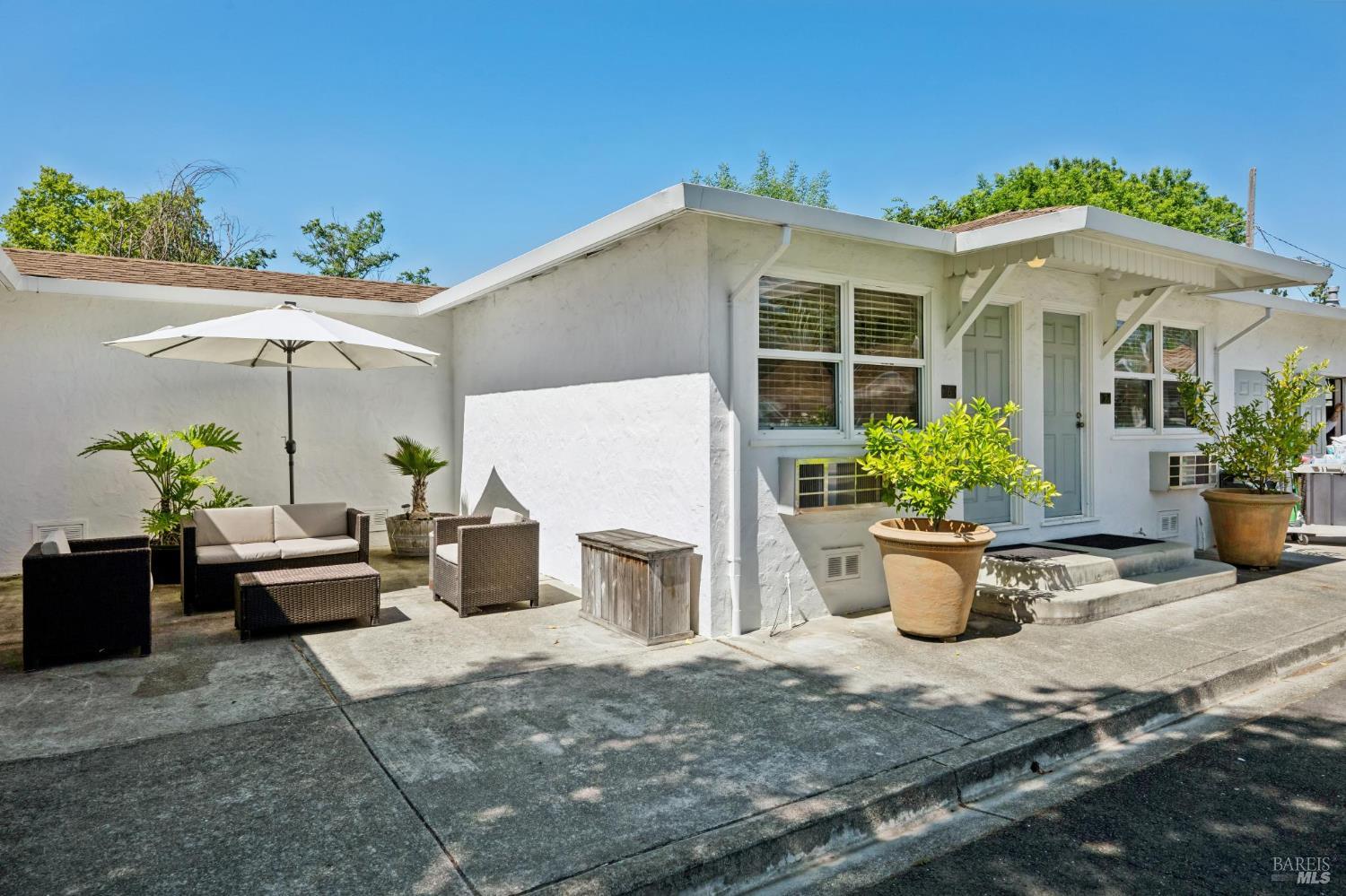 1623 Lake Street Calistoga CA 94515