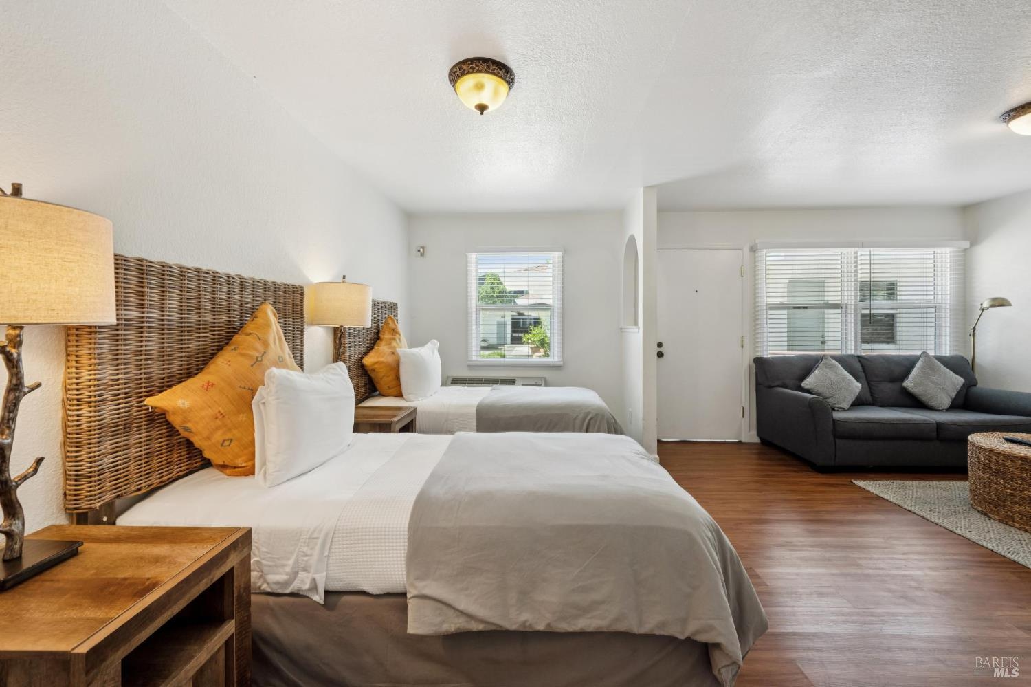 1623 Lake Street Calistoga CA 94515