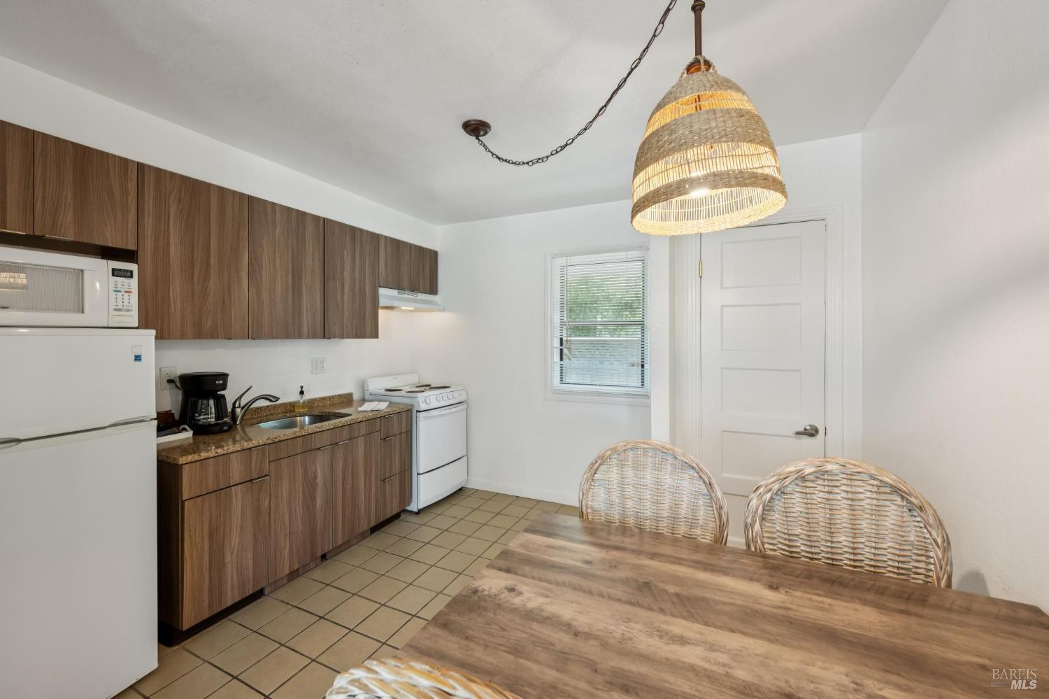 1623 Lake Street Calistoga CA 94515