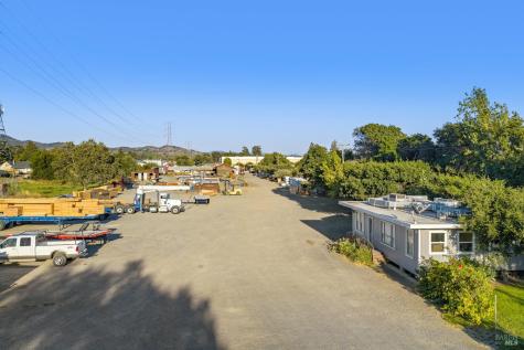 22700 Broadway Sonoma CA 95476