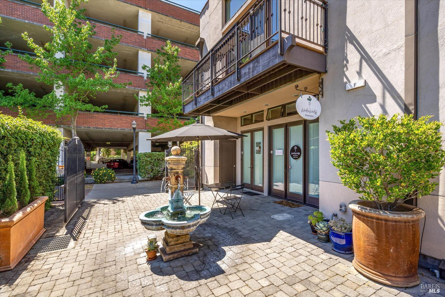 527 Mendocino Avenue Santa Rosa CA 95401