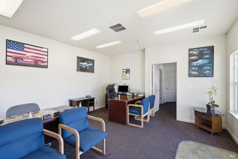 1380 Sebastopol Road Santa Rosa CA 95407