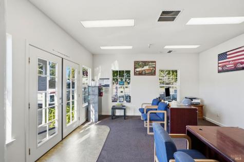 1380 Sebastopol Road Santa Rosa CA 95407