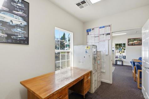 1380 Sebastopol Road Santa Rosa CA 95407