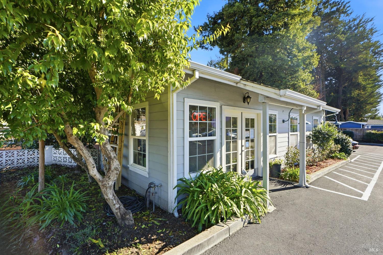 1380 Sebastopol Road Santa Rosa CA 95407