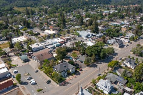 115 E 2nd Street Cloverdale CA 95425