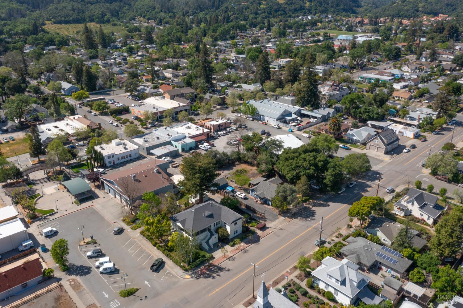 115 E 2nd Street Cloverdale CA 95425