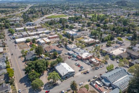 115 E 2nd Street Cloverdale CA 95425