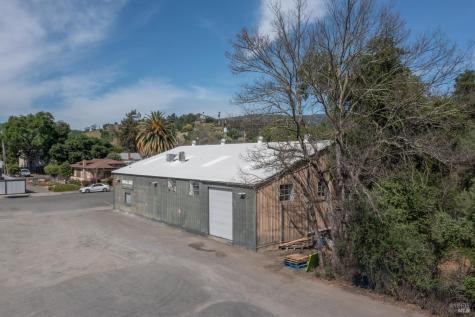115 E 2nd Street Cloverdale CA 95425