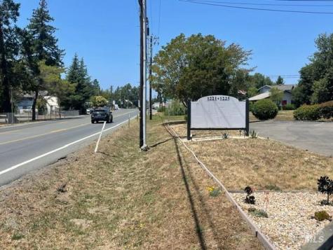 1225 Hwy 116 S Sebastopol CA 95472