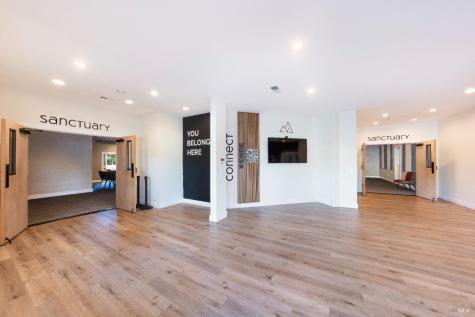 1363 Fulton Road Santa Rosa CA 95401