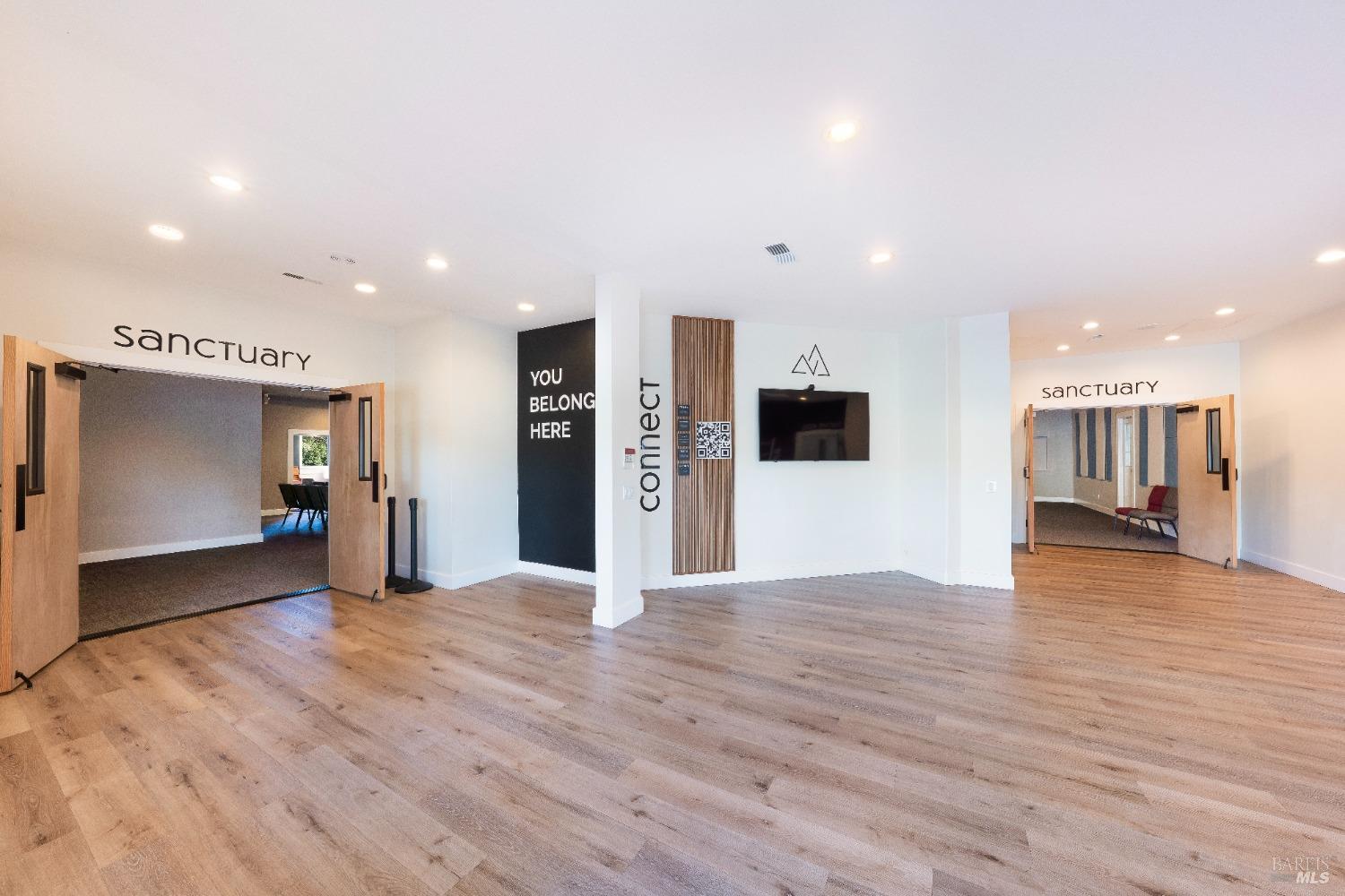 1363 Fulton Road Santa Rosa CA 95401