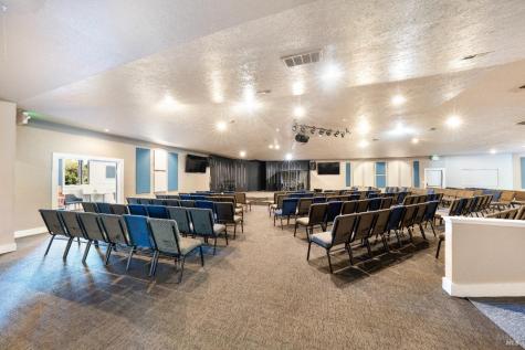 1363 Fulton Road Santa Rosa CA 95401