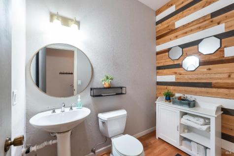 1363 Fulton Road Santa Rosa CA 95401