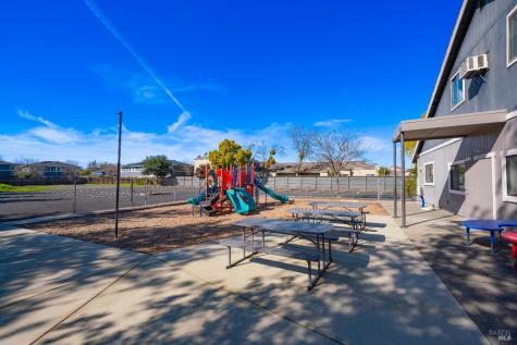 1363 Fulton Road Santa Rosa CA 95401