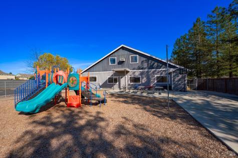1363 Fulton Road Santa Rosa CA 95401