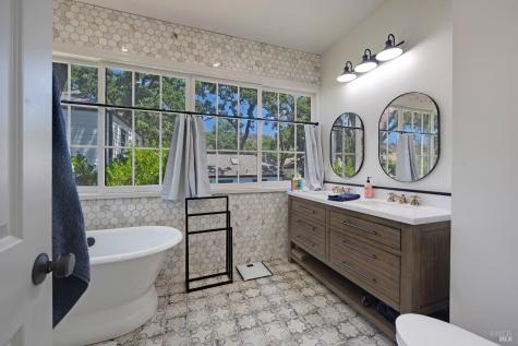 125 Cristo Lane Santa Rosa CA 95409