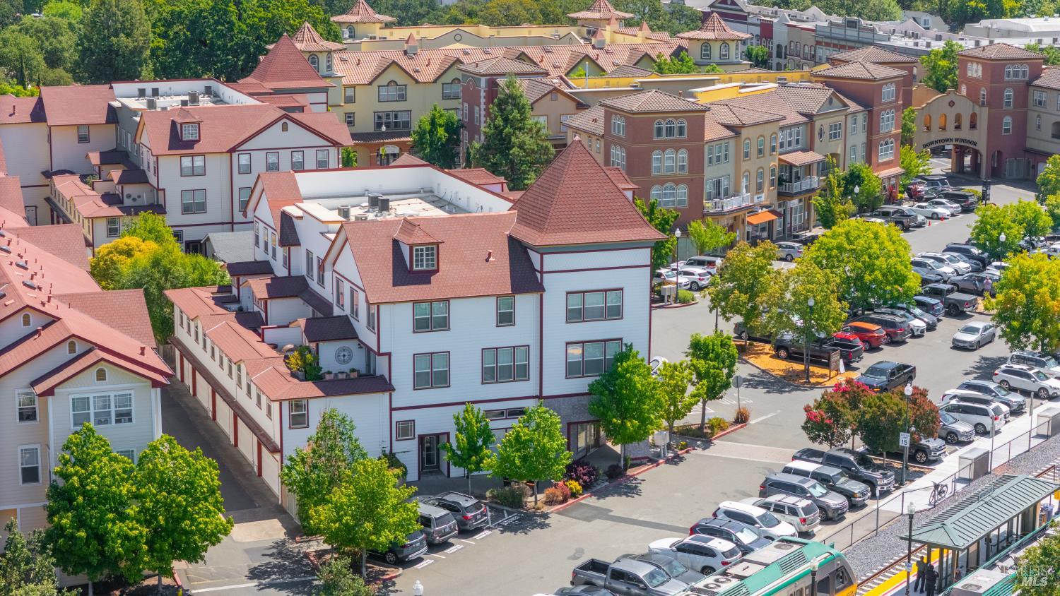 567 David Clayton Lane Windsor CA 95492