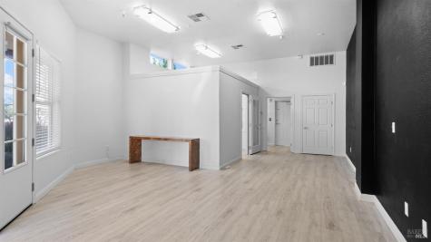 567 David Clayton Lane Windsor CA 95492