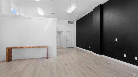 567 David Clayton Lane Windsor CA 95492