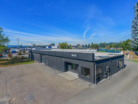 10342 Old Redwood Highway Windsor CA 95492
