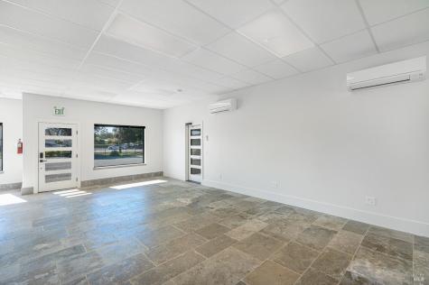 10342 Old Redwood Highway Windsor CA 95492