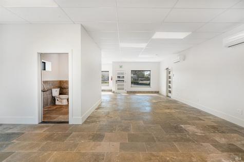 10342 Old Redwood Highway Windsor CA 95492