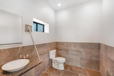 10342 Old Redwood Highway Windsor CA 95492