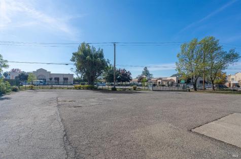 10342 Old Redwood Highway Windsor CA 95492