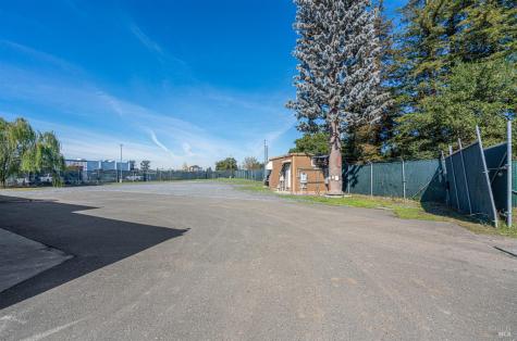 10342 Old Redwood Highway Windsor CA 95492