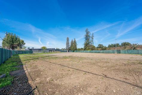 10342 Old Redwood Highway Windsor CA 95492